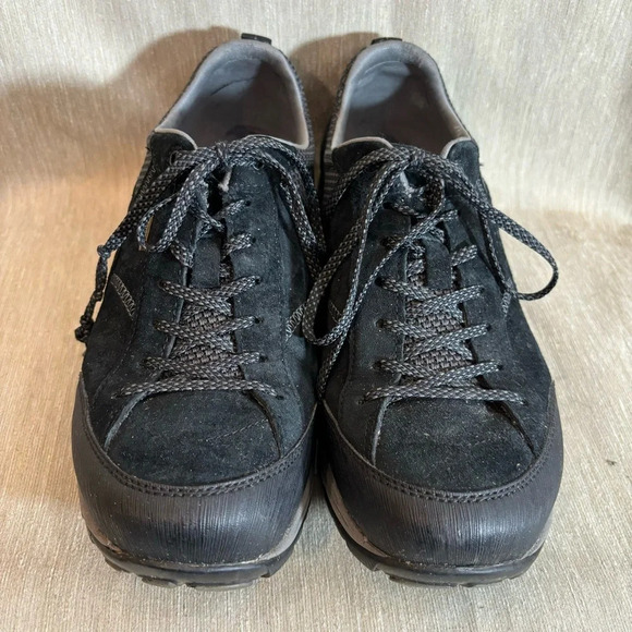 DANSKO Size 39 Paisley Waterproof Slip Resistant Lace Up Leather Sneakers Shoes - Picture 2 of 11